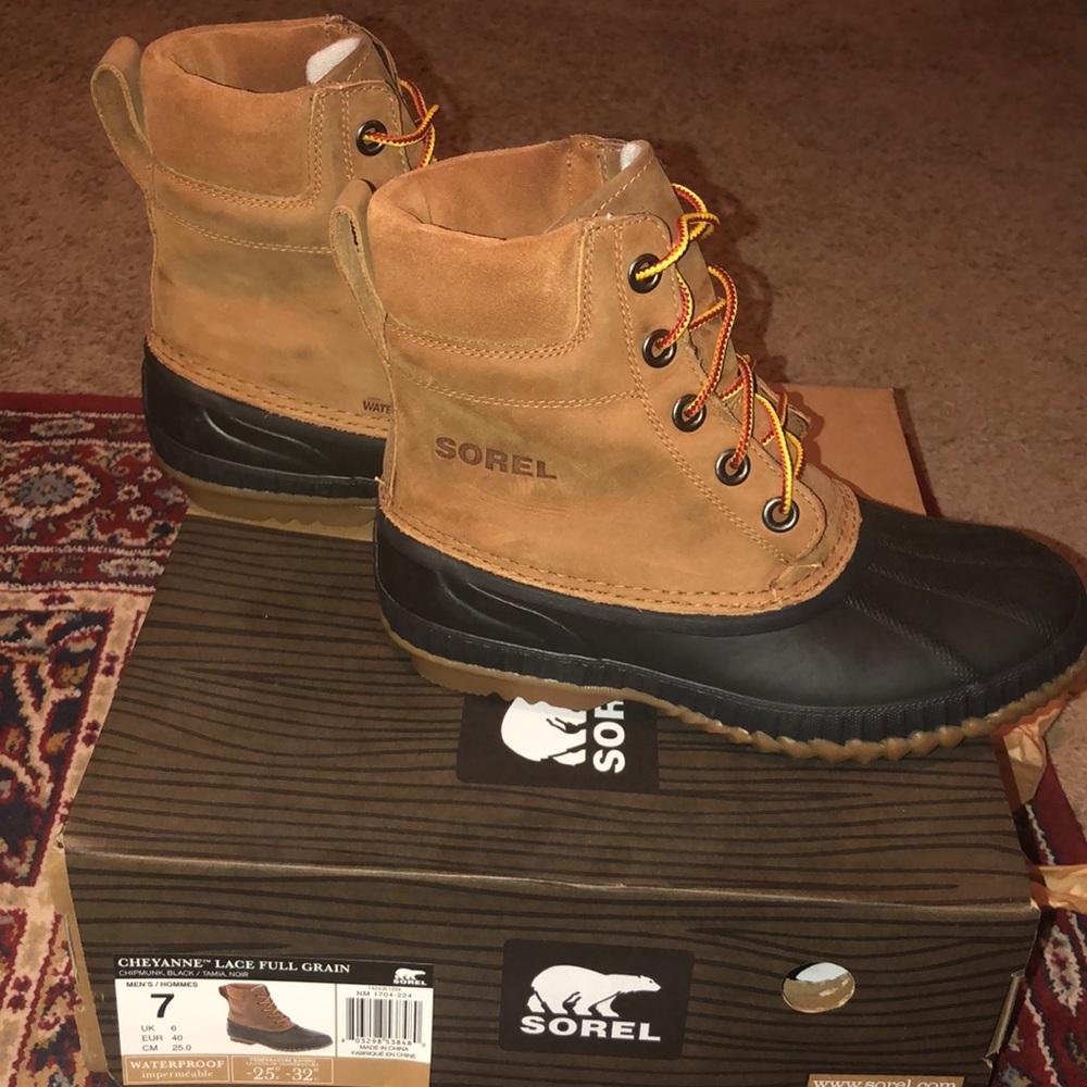 Men waterproof boots